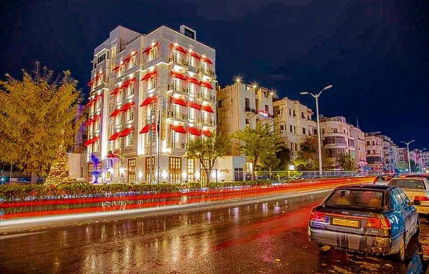 Julia Dumna Hotel Exterior