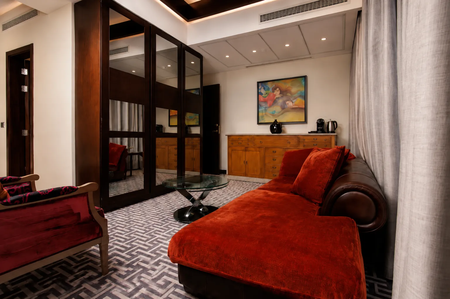 Executive Suite - 5